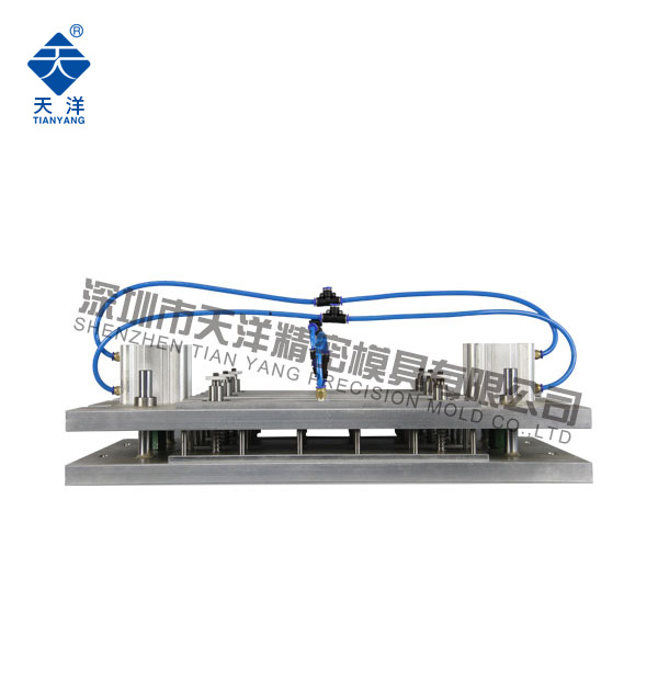 40個(gè)圓X15插齒式氣動(dòng)打孔機(jī)