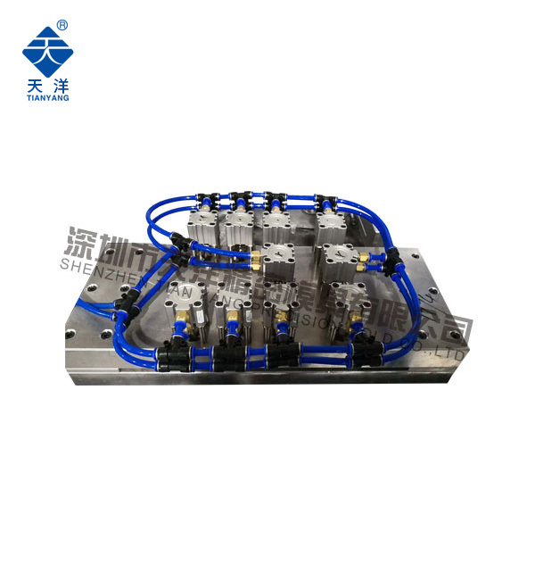 300個(gè)X9mm氣動打孔機(jī)