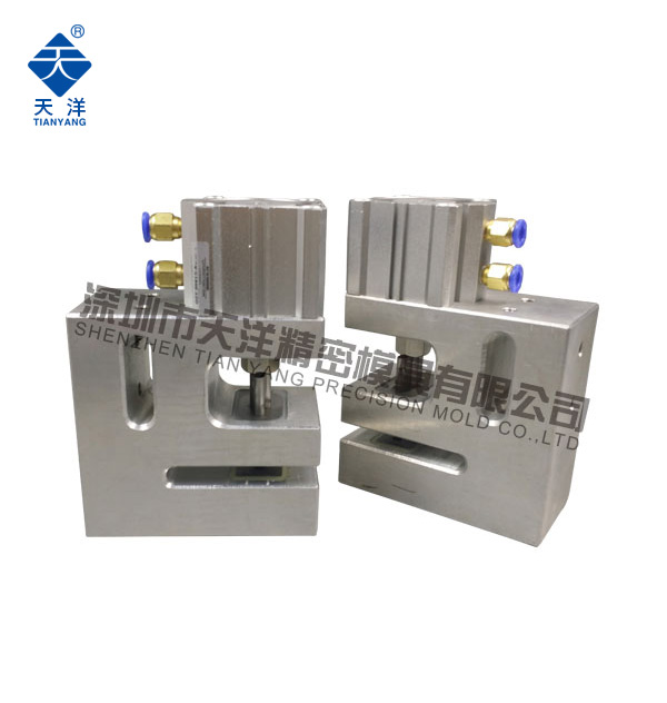 30X6X9mm氣動打孔機(jī)