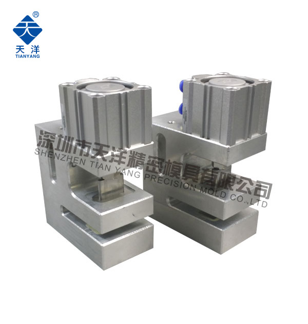 25X6X9mm氣動(dòng)打孔機(jī)