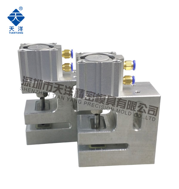 25X6X9mm氣動(dòng)打孔機(jī)