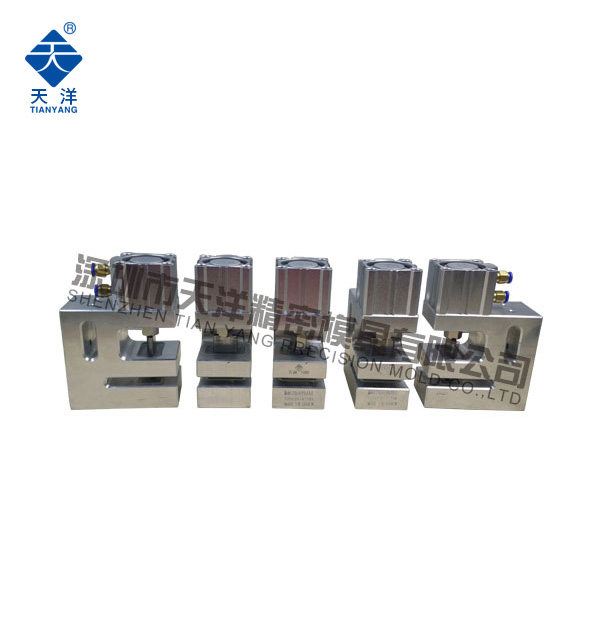 25X6X9mm氣動(dòng)打孔機(jī)