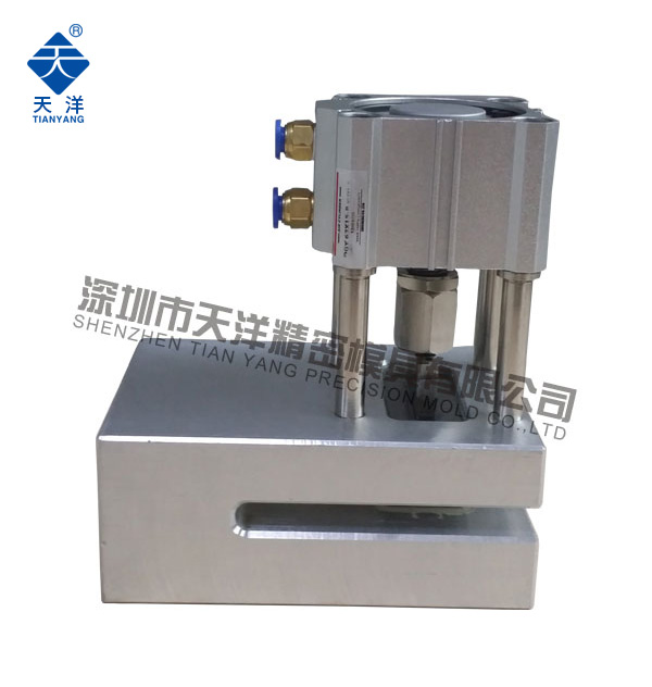 80X20mm氣動(dòng)打孔機(jī)