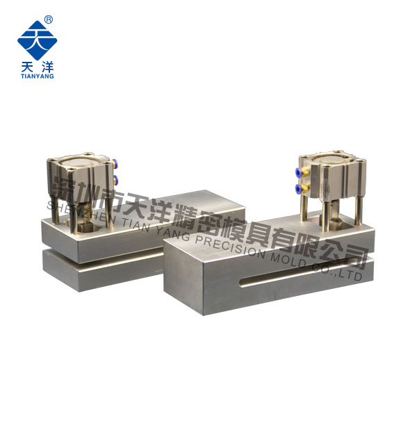 80X20mm氣動(dòng)打孔機(jī)